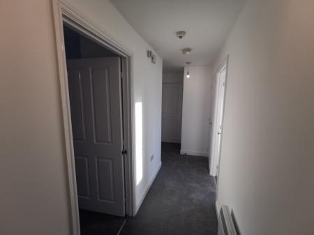 2 bedroom Flat to let in Blue Cedar Drive, Streetly, Sutton Coldfield, B74