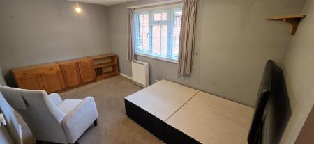 1 bedroom Studio flat to let in Fledburgh Drive, Sutton Coldfield, Sutton Coldfield, B76