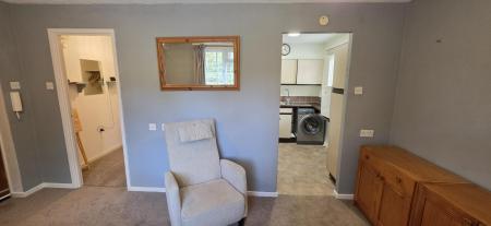 1 bedroom Studio flat to let in Fledburgh Drive, Sutton Coldfield, Sutton Coldfield, B76