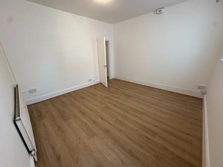 1 bedroom Flat to let in 858 Chester Road, Sutton Coldfield, B24