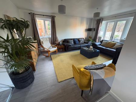 3 bedroom Bungalow to let in Butlers Lane, Four Oaks, Sutton Coldfield, B74