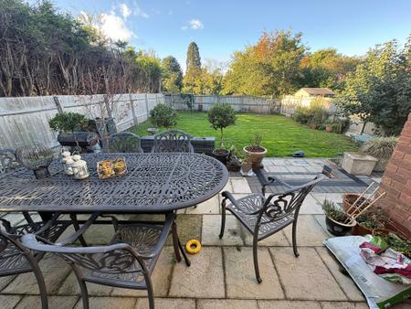 3 bedroom Bungalow to let in Butlers Lane, Four Oaks, Sutton Coldfield, B74