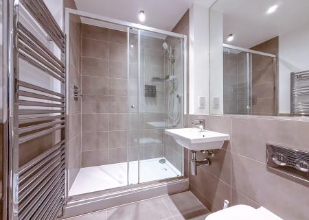 2 bedroom Flat to let in Hagden Lane, Watford, Watford, WD18