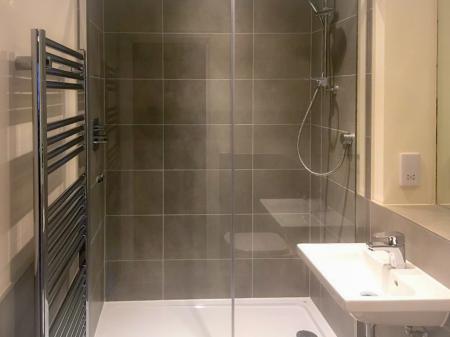 2 bedroom Flat to let in Hagden Lane, Watford, Watford, WD18