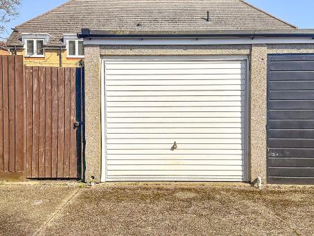 1 bedroom Garages to let in Aldenham Road, Bushey, WD23