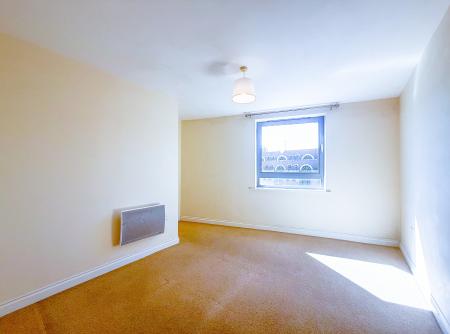2 bedroom Flat to let in Loates Lane, Watford, WD17