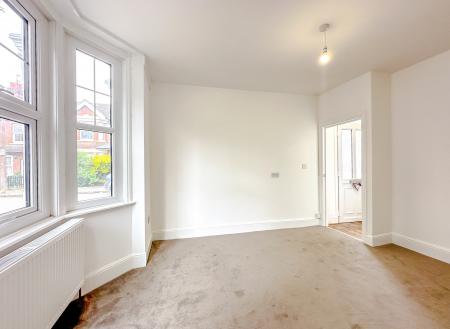 3 bedroom End of terrace house for sale in Bruce Grove, Watford, WD24