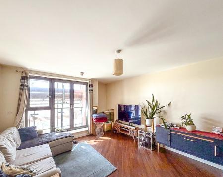 1 bedroom Flat to let in Flanders Court, The Sentinel, Watford, WD17