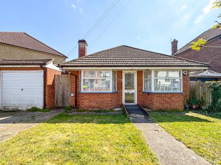 Cherry Tree Road, Watford, WD24