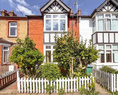 Clifton Road, Watford, WD18