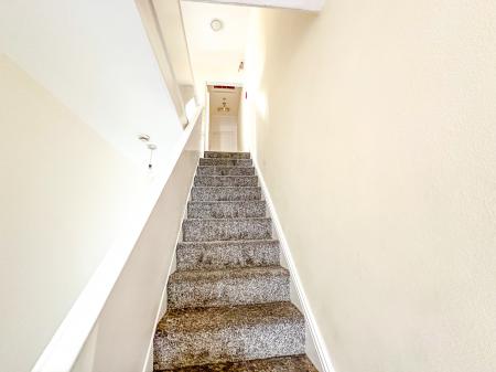 1 bedroom House share to let in Leavesden Road, Watford, WD24