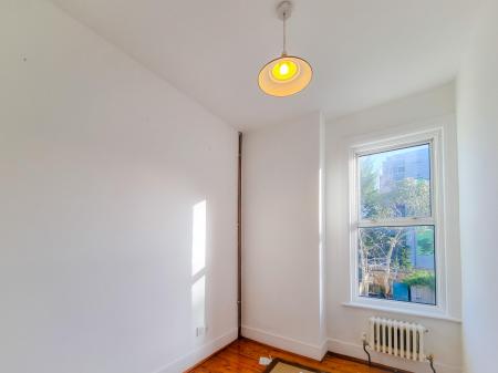 3 bedroom Terraced House to let in Nascot Street, Nascot, Watford, WD17