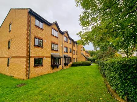 Balmoral Road, Watford, WD24