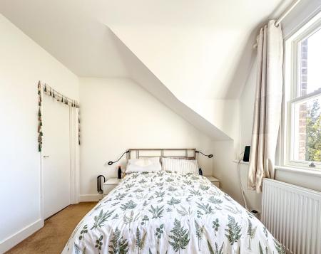 1 bedroom Flat for sale in Langley Road, Nas Wood, Watford, WD17
