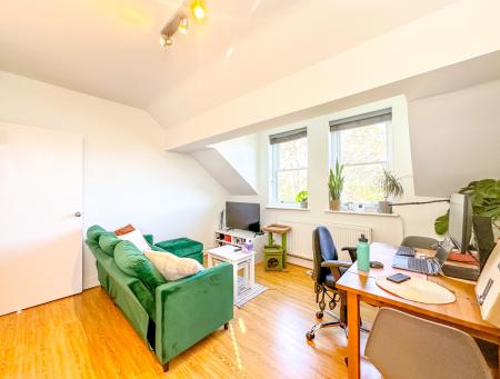 1 bedroom Flat for sale in Langley Road, Nas Wood, Watford, WD17