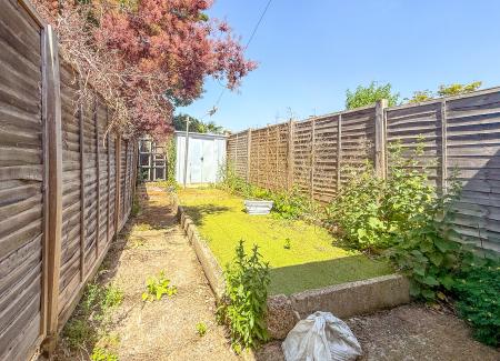 2 bedroom Terraced House to let in Cross Street, Watford, WD17