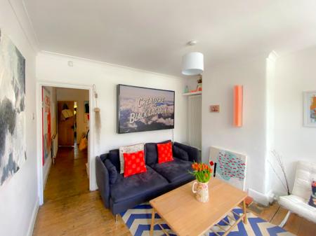 2 bedroom Terraced House to let in Garfield Street, Nth Wat, Watford, WD24