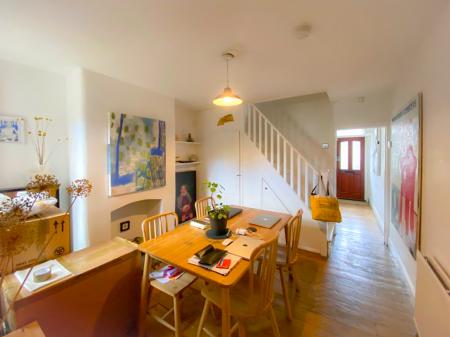 2 bedroom Terraced House to let in Garfield Street, Nth Wat, Watford, WD24