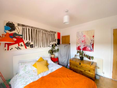 2 bedroom Terraced House to let in Garfield Street, Nth Wat, Watford, WD24
