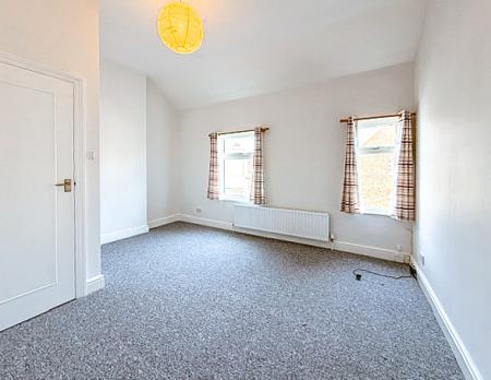 1 bedroom Flat for sale in Copsewood Road, Nth Wat, Watford, WD24