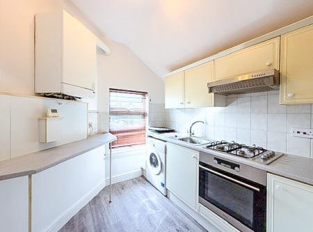 1 bedroom Flat for sale in Copsewood Road, Nth Wat, Watford, WD24