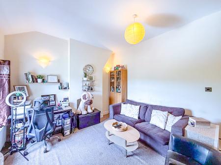 1 bedroom Flat for sale in Copsewood Road, Nth Wat, Watford, WD24