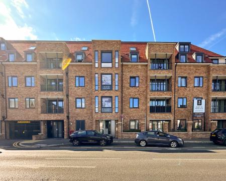 St Albans Road, Watford, WD24