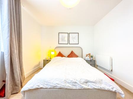 1 bedroom Flat to let in St Albans Road, Watford, WD24