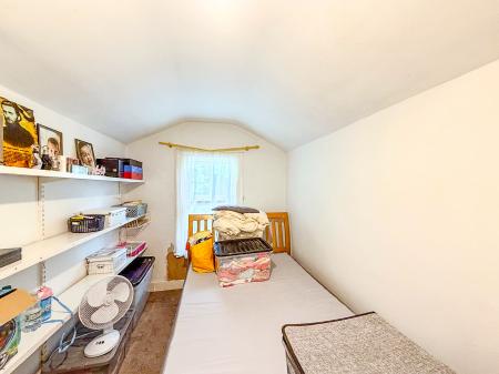3 bedroom Terraced House to let in Bridge Road, Uxbridge, Greater London, UB8