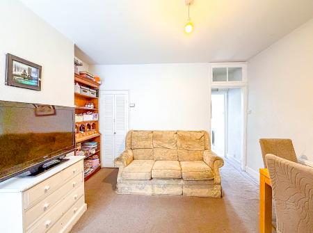 3 bedroom Terraced House to let in Bridge Road, Uxbridge, Greater London, UB8