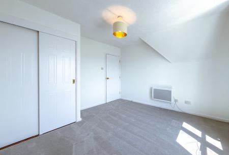 1 bedroom Flat to let in Anglian Close, Central Wat, Watford, WD24