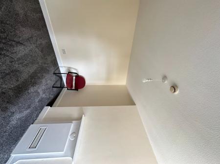 1 bedroom House share to let in Leavesden Road, Watford, WD24