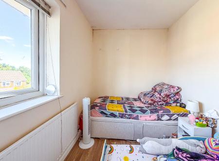 2 bedroom Flat to let in Northridge Way, Hemel, Watford, HP1