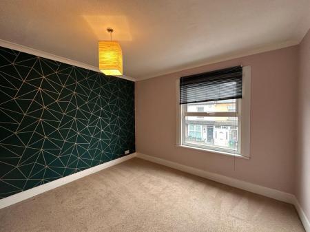 3 bedroom Terraced House to let in Cecil Street, Watford, WD24