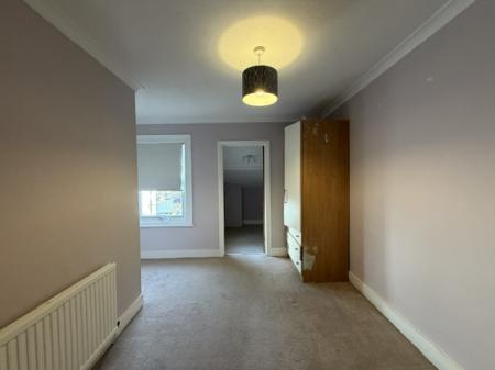 3 bedroom Terraced House to let in Cecil Street, Watford, WD24