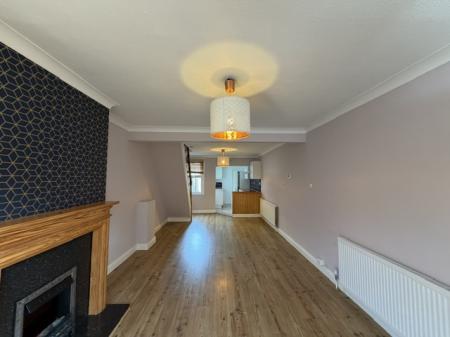 3 bedroom Terraced House to let in Cecil Street, Watford, WD24