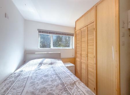 3 bedroom Flat to let in The Spinney, Nascot, Watford, WD17