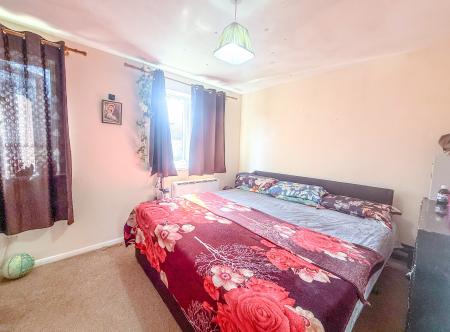1 bedroom Flat to let in Explorer Drive, Watford, WD18