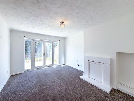 3 bedroom Semi-detached house to let in Charlock Way, Watford, WD18