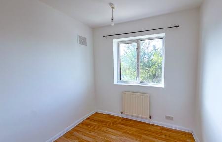3 bedroom Semi-detached house to let in Charlock Way, Watford, WD18