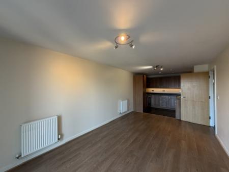 1 bedroom Flat to let in Wilmington Close, Watford, WD18