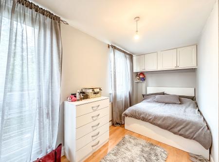 1 bedroom Flat to let in Queens Road, Watford, WD17