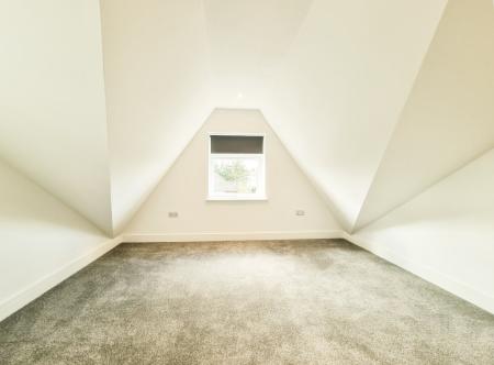 1 bedroom Flat to let in St Albans Road, Watford, WD24