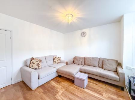 2 bedroom Terraced House to let in Regent Street, Watford, WD24