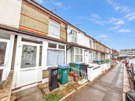 2 bedroom Terraced House to let in Regent Street, Watford, WD24