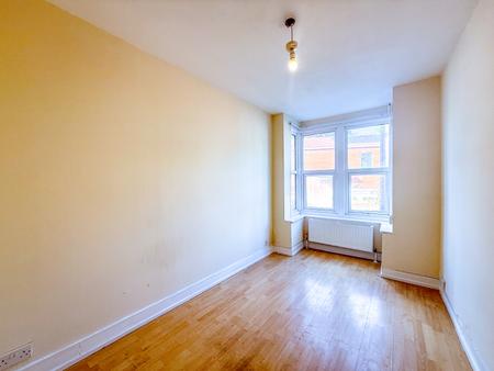 3 bedroom Terraced House to let in Ridge Street, Watford, WD24