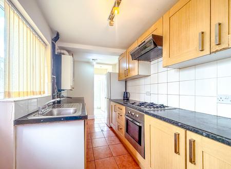3 bedroom Terraced House to let in Ridge Street, Watford, WD24