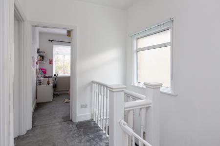3 bedroom Semi-detached house for sale in Ridge Crest, Enfield, London, EN2