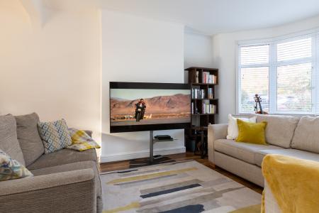 3 bedroom Semi-detached house for sale in Ridge Crest, Enfield, London, EN2