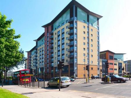 The Broadway, Edmonton, London, N9